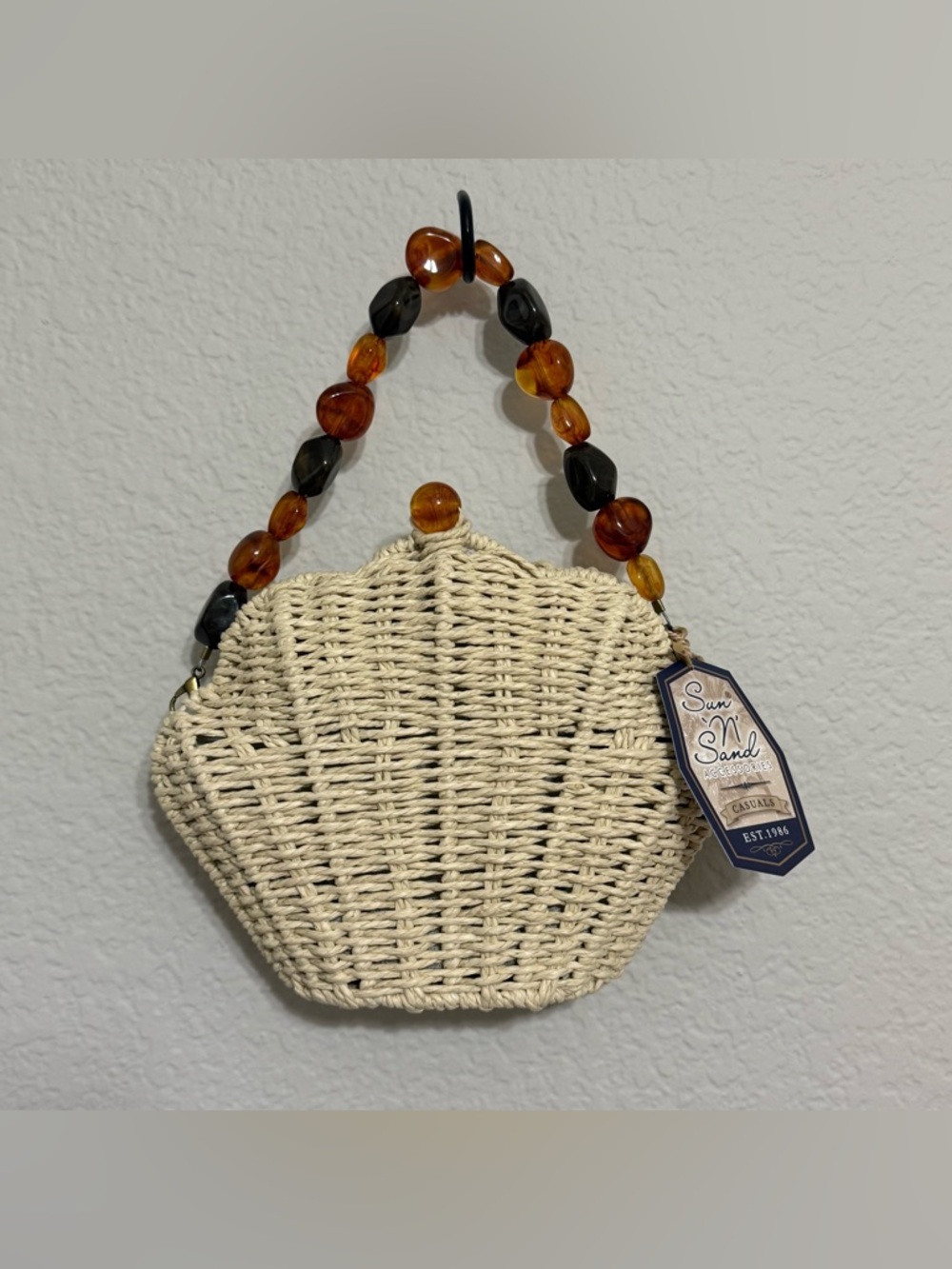 Sun n Sand Woven Cream Color Shell Bag with Amber Bead Handle